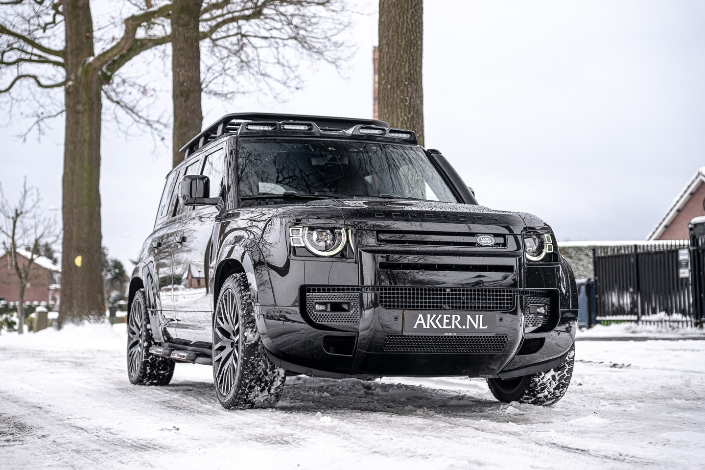 Land Rover Defender 110 - LANDROVER P400e XS Edition Heritage Custom | Alc. Hemel | Quad Exhaust | 22 Inch - AutoWereld.nl
