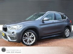 BMW X1 - sDrive20i Centennial High Executive | Clima | Cruise | Navi | Leder | Stoelverwarming | Pa