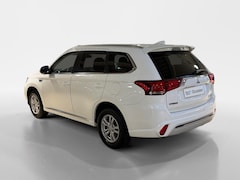 Mitsubishi Outlander - 2.4 PHEV Pure 135PK AUTOMAAT | 1ste eigenaar | Cruise Control | Climate Control | Achterui