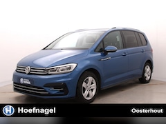 Volkswagen Touran - 1.5 TSI Highline Business R 7p | Automaat | Adaptive cruise | Stoelverwarming | CarPlay |