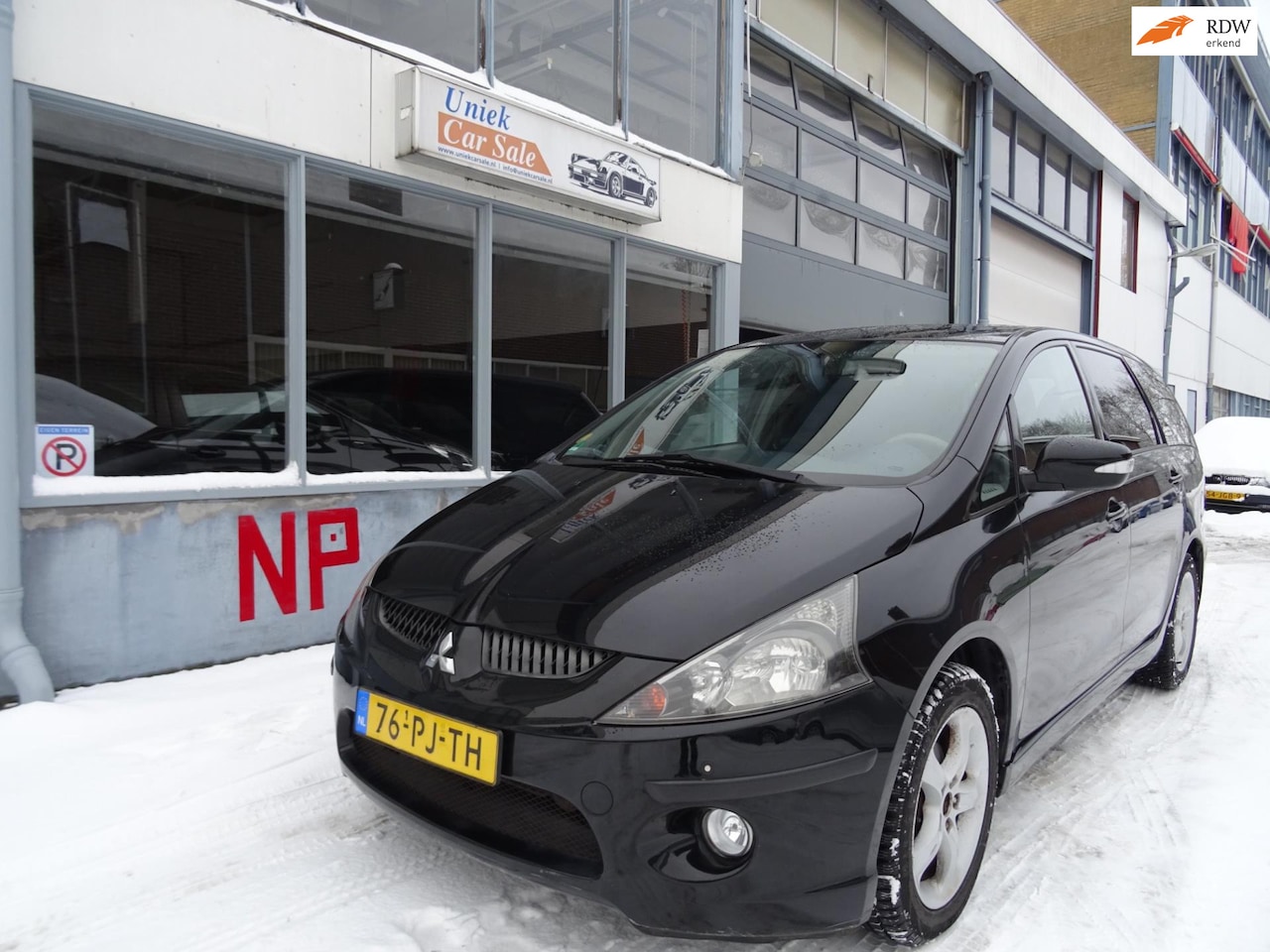 Mitsubishi Grandis - 2.4-16V Intense 2.4-16V Intense - AutoWereld.nl