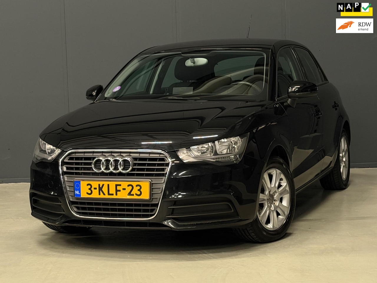 Audi A1 Sportback - 1.2 TFSI Attraction Pro Line Business NAVI/CRUISE/BLUETOOTH/CRUISE/AIRCO/ISOFIX - AutoWereld.nl