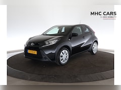 Toyota Aygo X - 1.0 VVT-i MT Play | Camera | DAB | carplay |