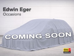 Lynk & Co 01 - 1.5 | Panoramadak | Adaptieve Cruise Control | Dodehoek Detectie | Achteruitrijcamera | Ap