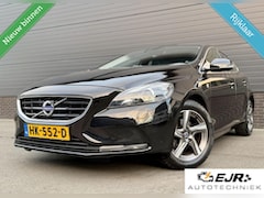 Volvo V40 - 2.0 D2 Ocean Race CLIMA*PANO*CRUISE*NAP*LEER*NAV