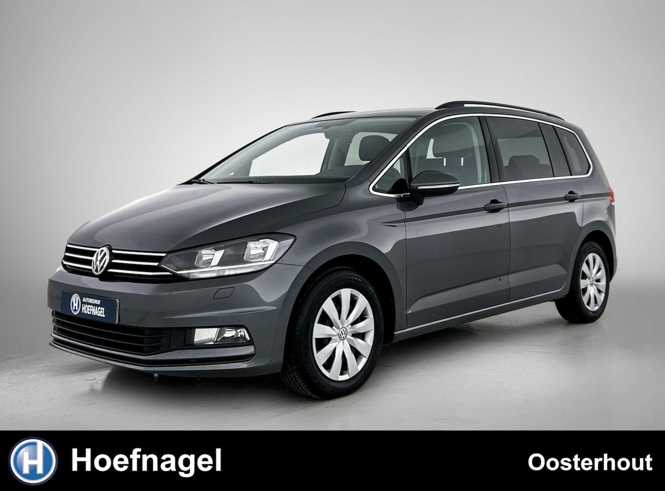 Volkswagen Touran - 1.4 TSI Highline 7p | Automaat | Cruise control | Stoelverwarming | Parkeersensoren voor & - AutoWereld.nl