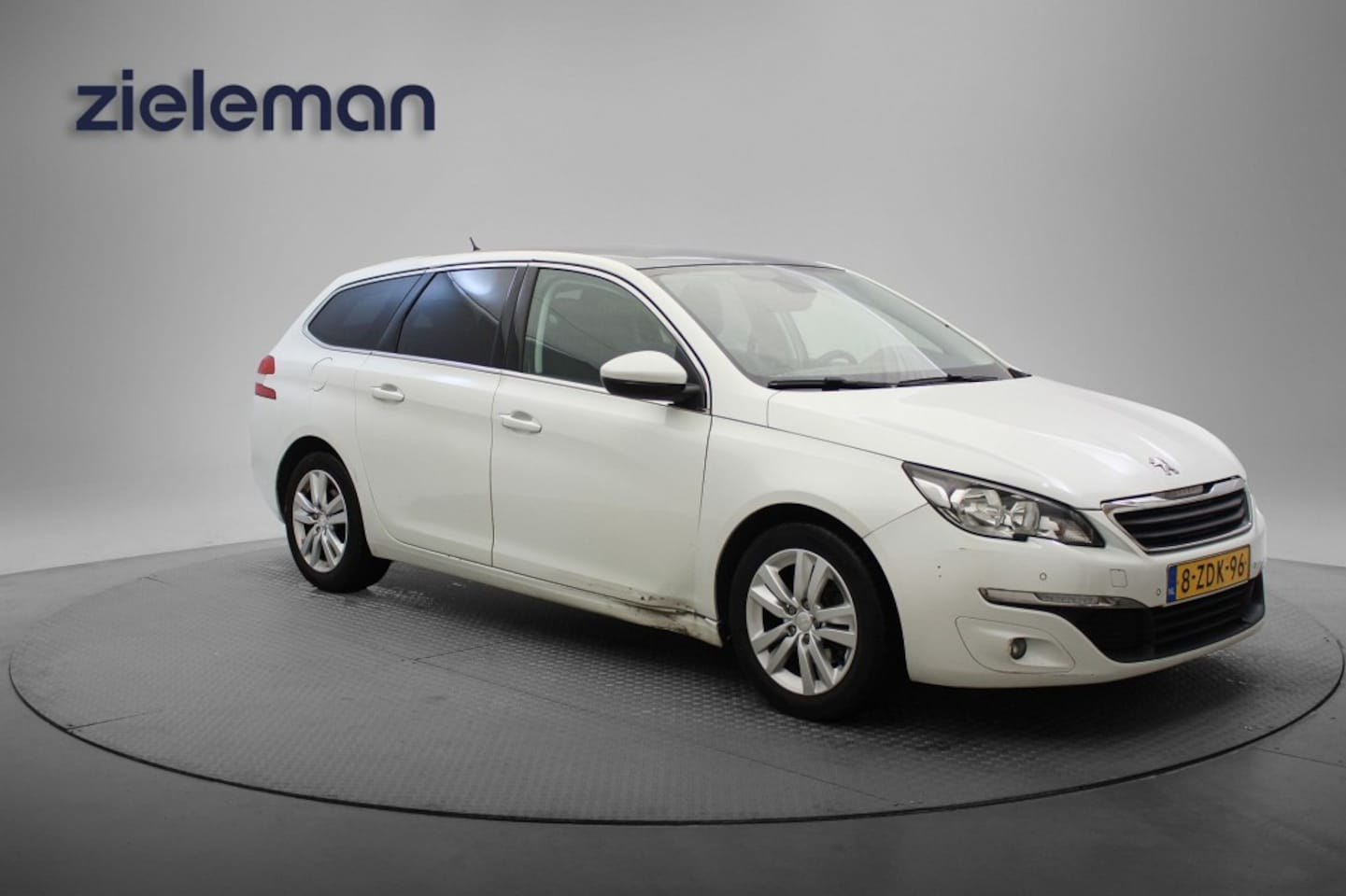 Peugeot 308 - SW 1.6 BlueHDI Limited - Panorama, Navi, Cruise, - AutoWereld.nl