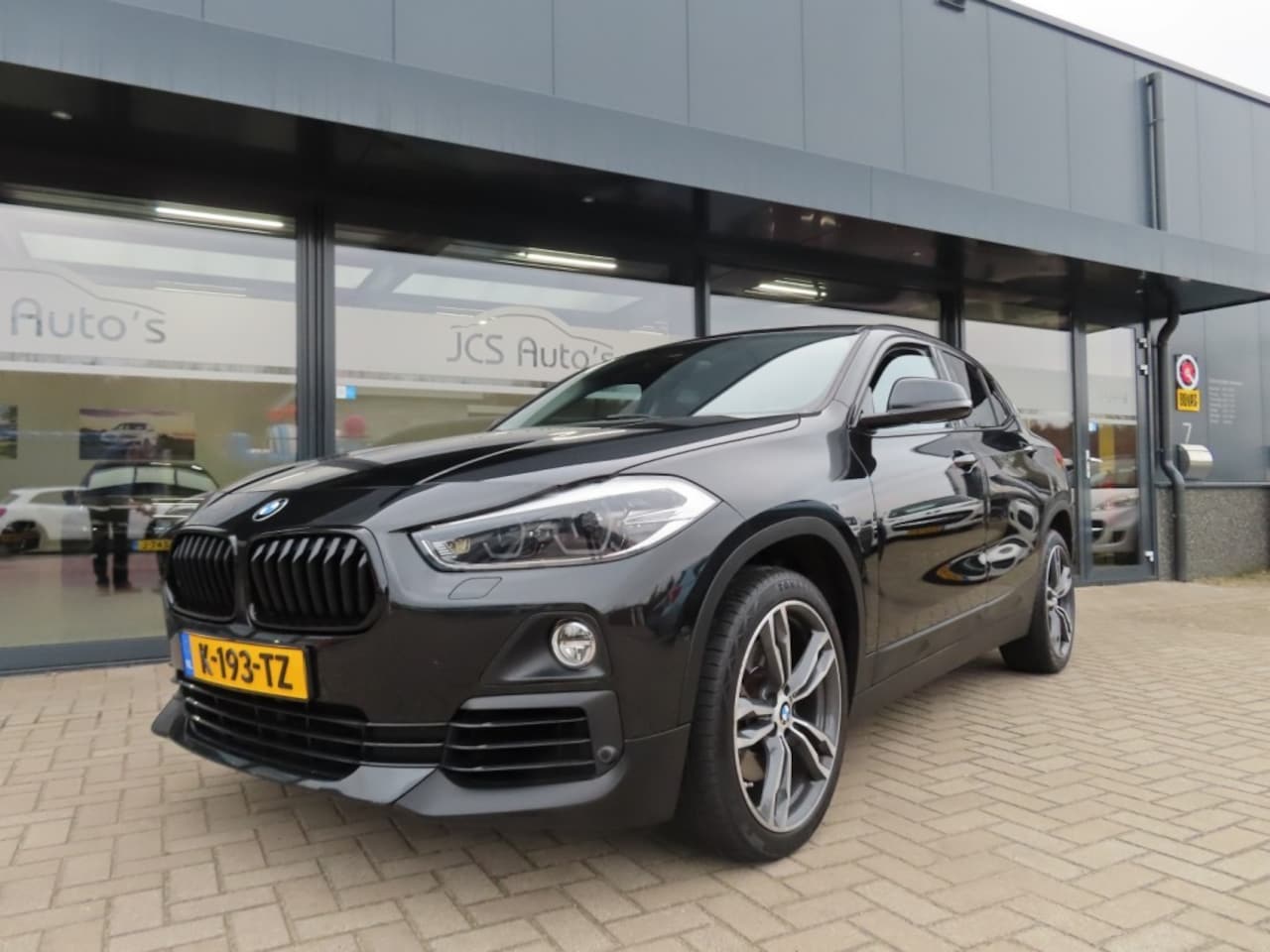 BMW X2 - SDRIVE20i High Exe Ecc Leder Led Trekhaak 2019 - AutoWereld.nl