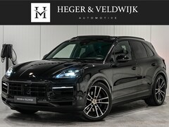 Porsche Cayenne - 3.0 E-Hybrid · Sport chrono · Panorama dak · Adaptive cruise · 360 Camera · Keyless · Luch