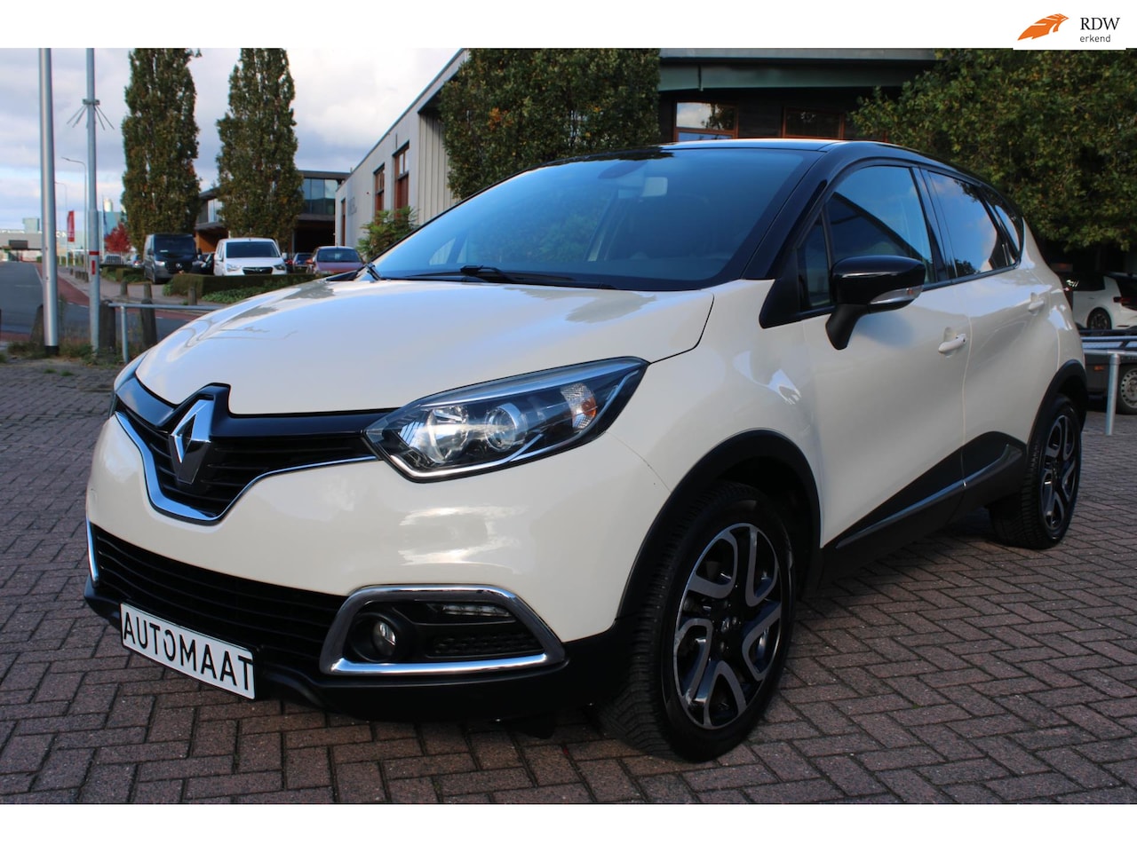 Renault Captur - 1.2 TCe Dynamique AUTOMAAT NAVIGATIE CRUISE CONTROLE - AutoWereld.nl