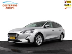 Ford Focus Wagon - 1.0 EcoBoost 125 pk Titanium X Business Trekhaak/Camera/Ecc/Elektr.achterklep