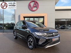 Volkswagen T-Cross - 1.5 TSI 150pk DSG R-Line | Camera | Trekhaak | Navi | IQ light | Rijklaar incl. garantie