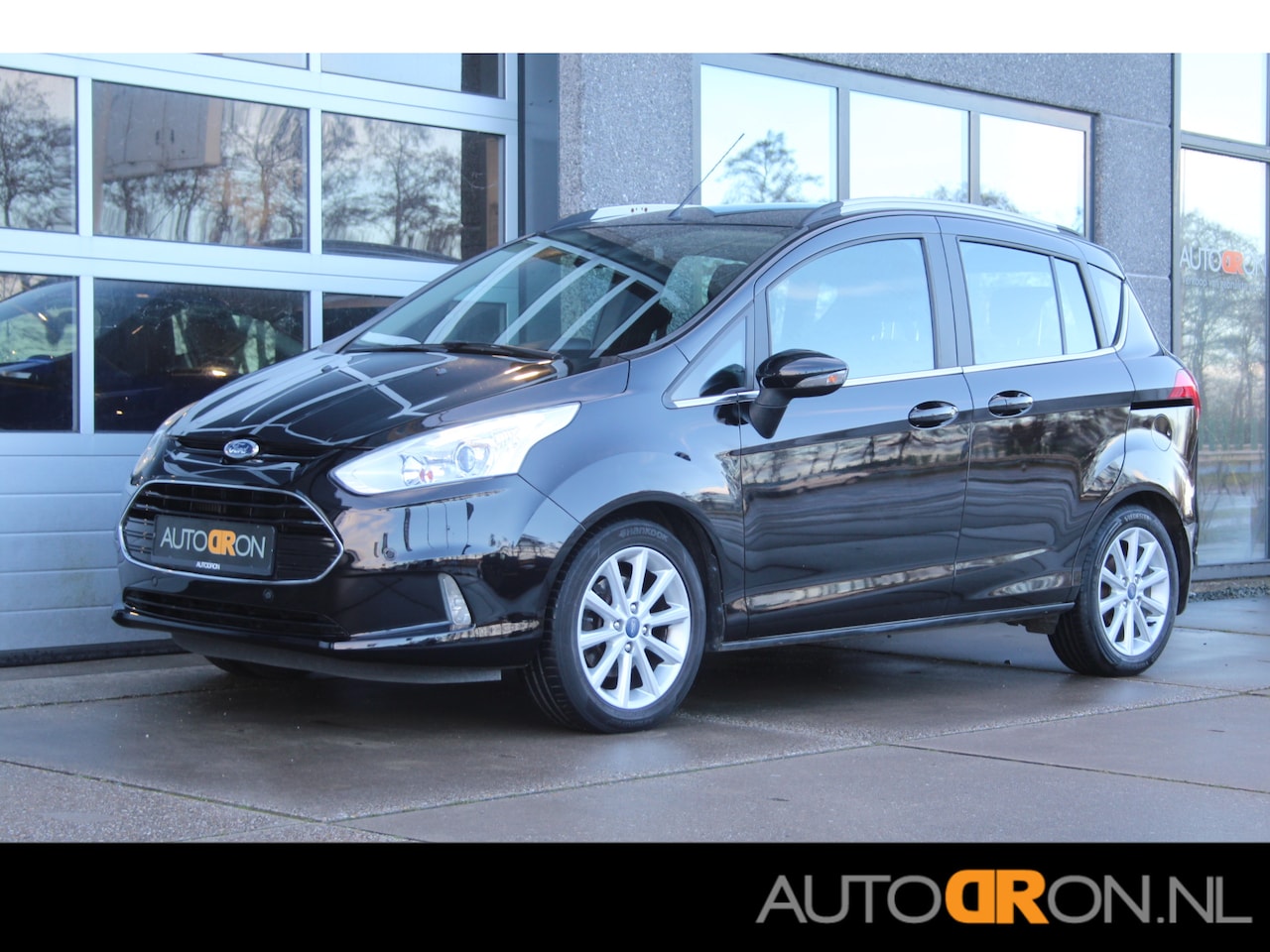 Ford B-Max - 1.0 EcoBoost 126 Pk Titanium Dealer Onderhouden Navigatie+Camera - AutoWereld.nl