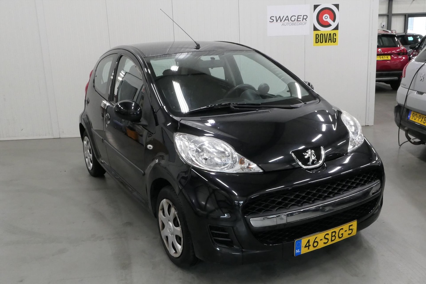 Peugeot 107 - 1.0 12V 68PK 5D XS - AutoWereld.nl