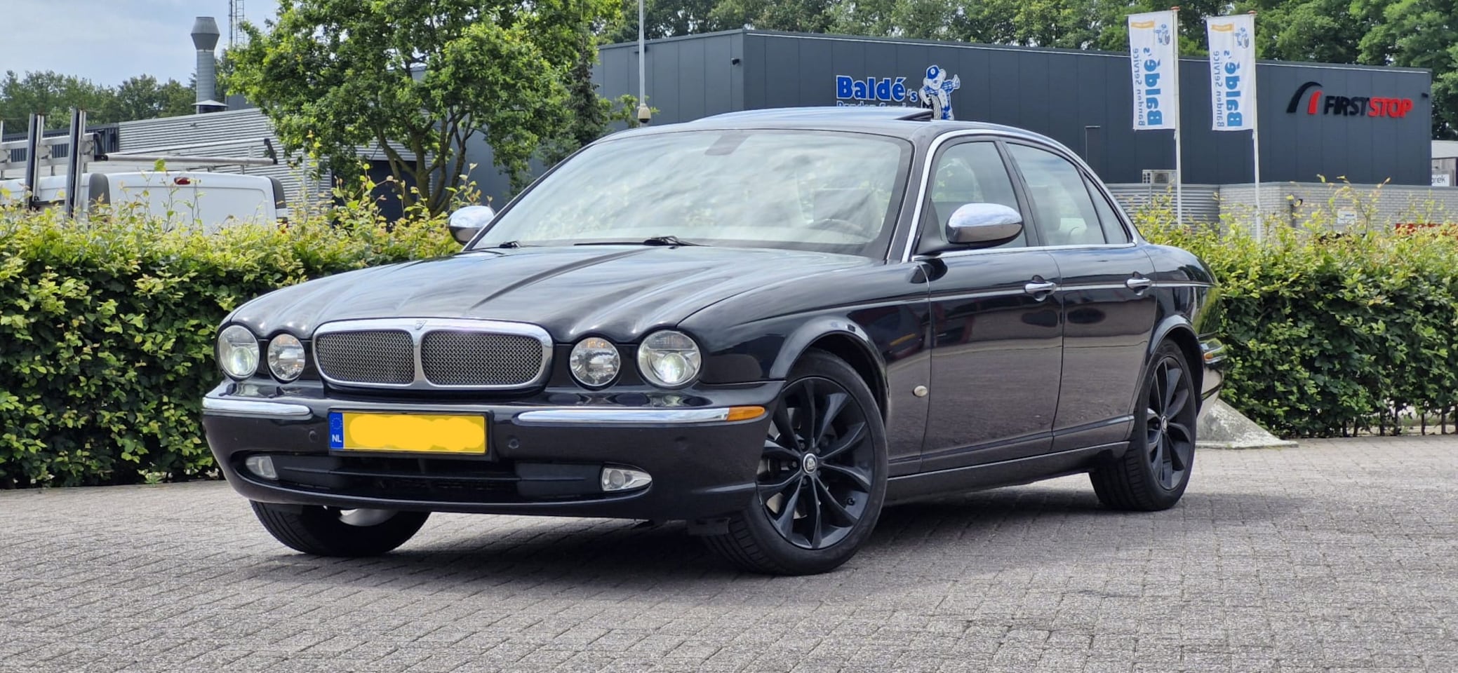 Jaguar XJ - 3.0 V6 X350 Youngtimer I Schuidak I Beige leder I Stuur hout I Inruil mogelijk - AutoWereld.nl
