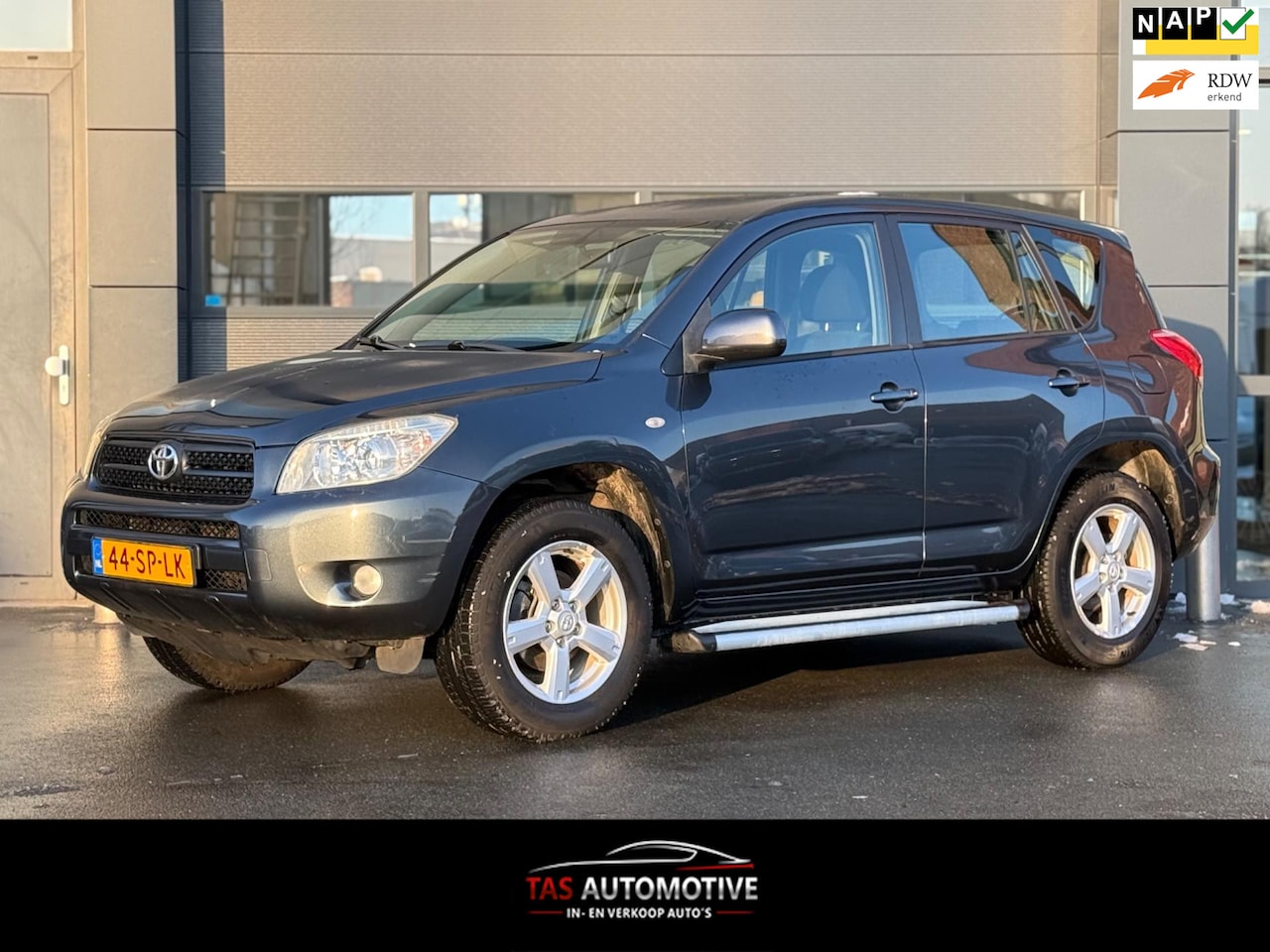 Toyota RAV4 - 2.0 VVTi Linea Sol 4x4 CLIMA / CRUISE / PDC - AutoWereld.nl