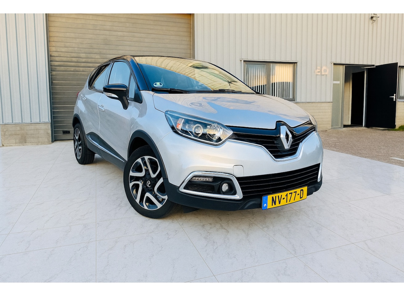 Renault Captur - 1.2 TCe Dynamique Automaat+keyless+Camera+Airc0 - AutoWereld.nl