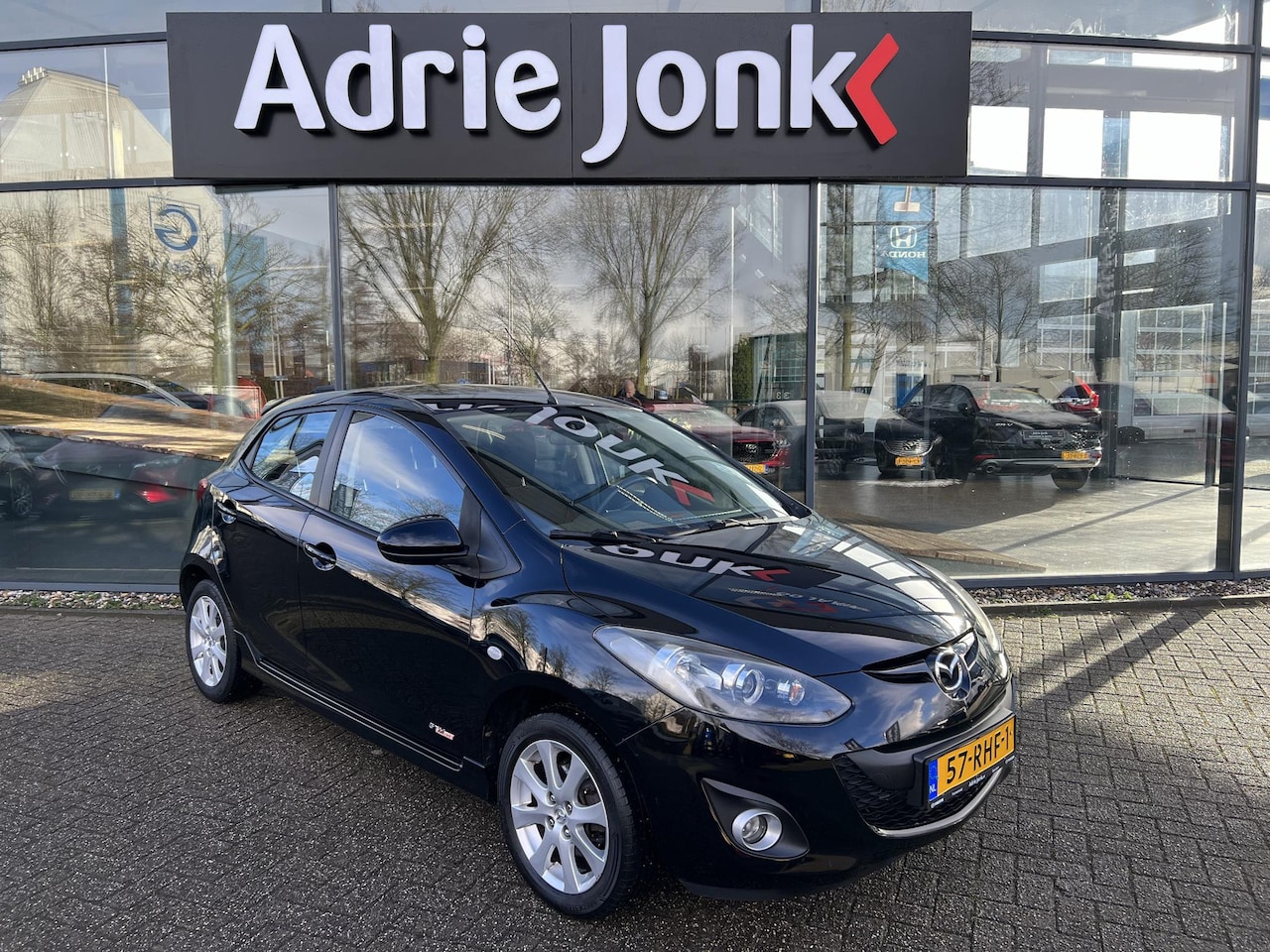 Mazda 2 - 1.3 GT-M Line DEALER ONDERHOUDEN  | A.SPOILER | SIDE SKIRTS | CLIMATE CONTROLE | STOEL VER - AutoWereld.nl