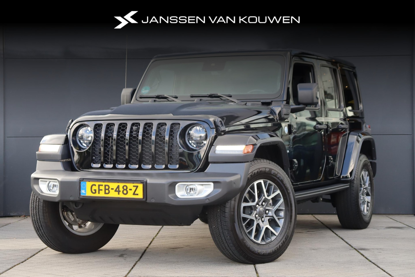 Jeep Wrangler Unlimited - 4xe 380 Sahara / Leder / Navi / Keyless - AutoWereld.nl