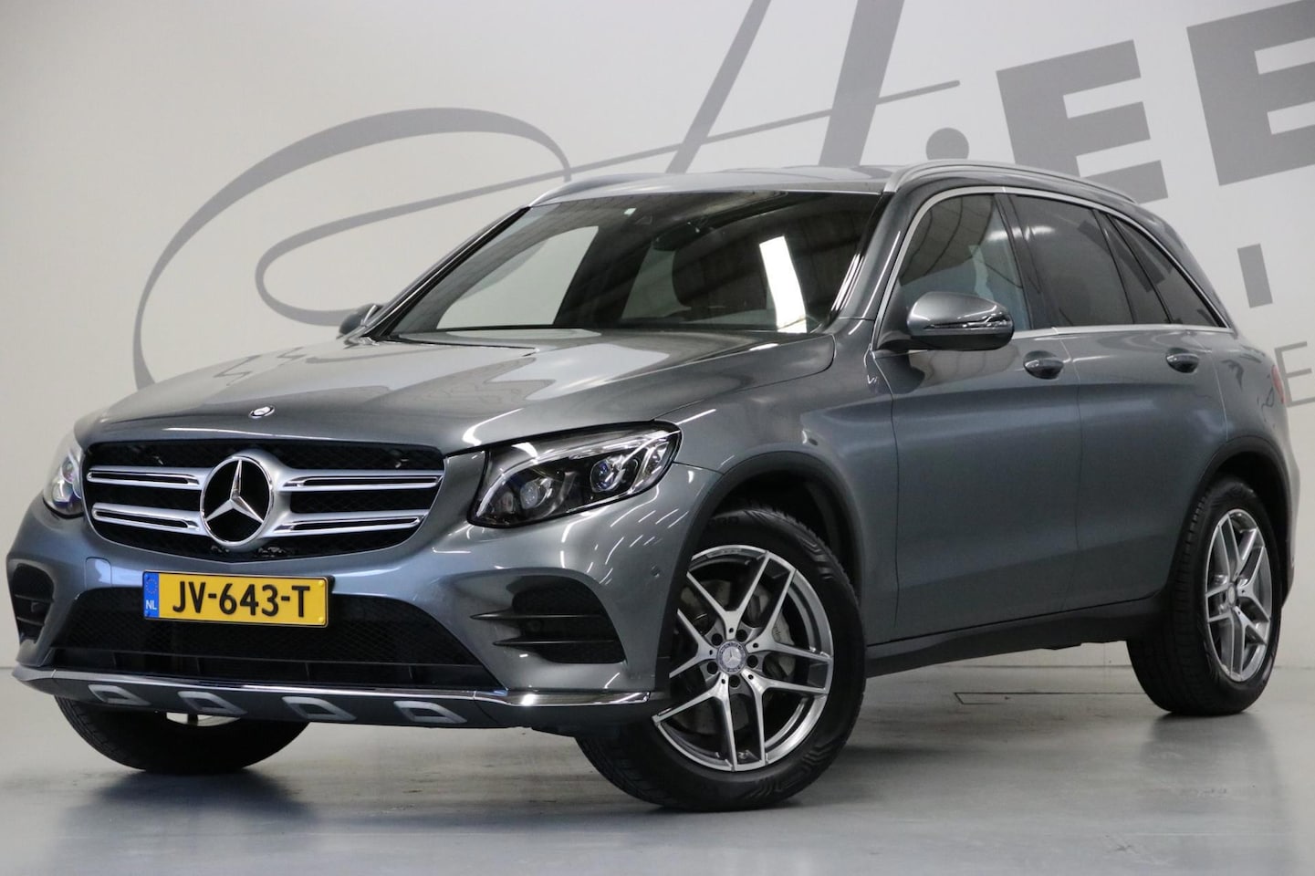 Mercedes-Benz GLC-klasse - 250 4MATIC AMG-pakket/ Trekhaak/ Dodehoek assistent - AutoWereld.nl