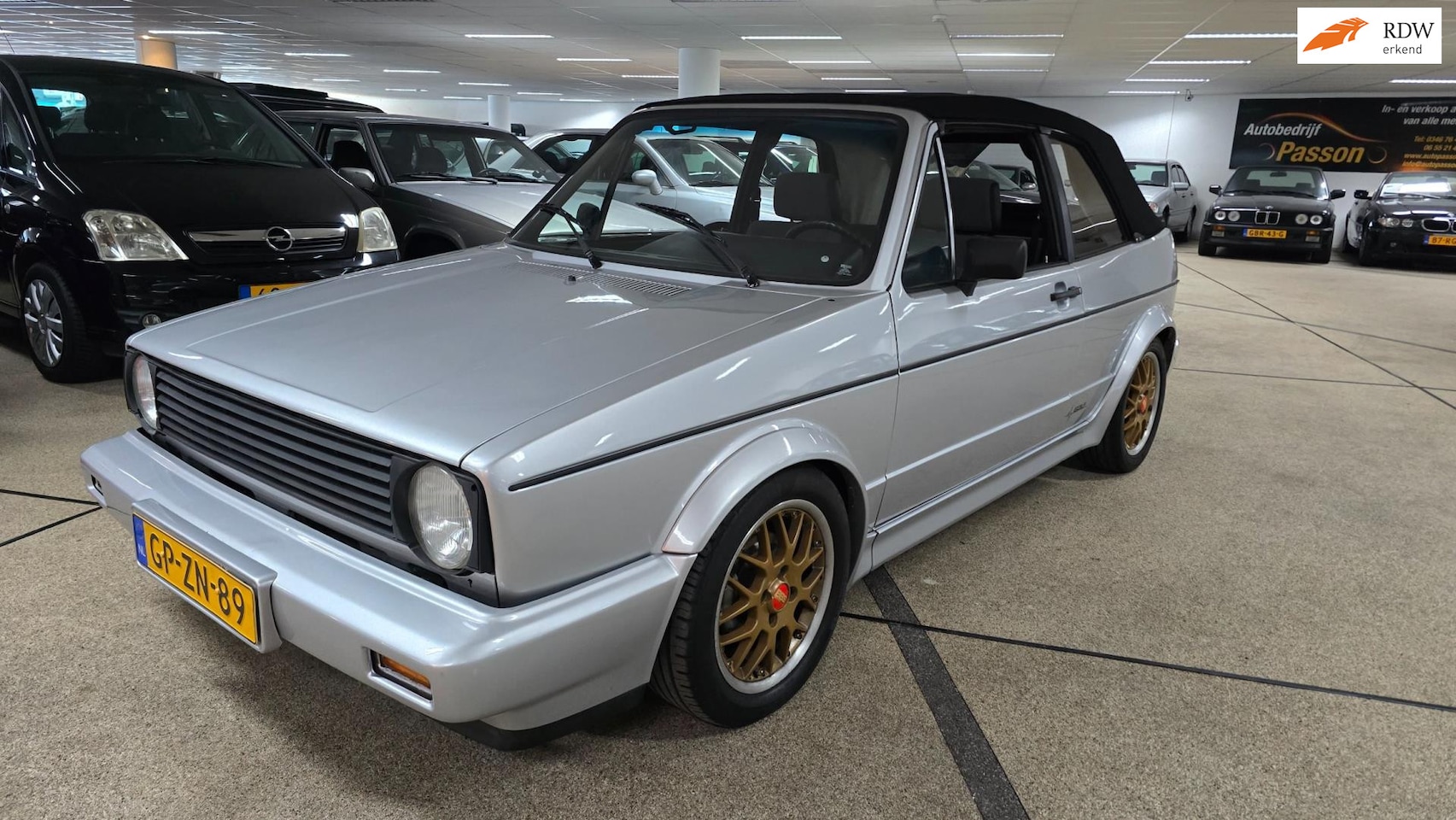 Volkswagen Golf Cabriolet - 1.8 GLI zeer netjes binnen buiten nieuwe Softtop. Apk tot augustus.2027 - AutoWereld.nl