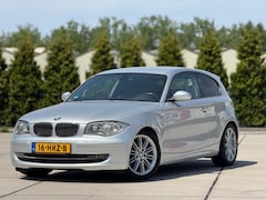 BMW 1-serie - 120i High Executive | Automaat | Android Car Play | Leder sportstoelen | Parkeersensoren |