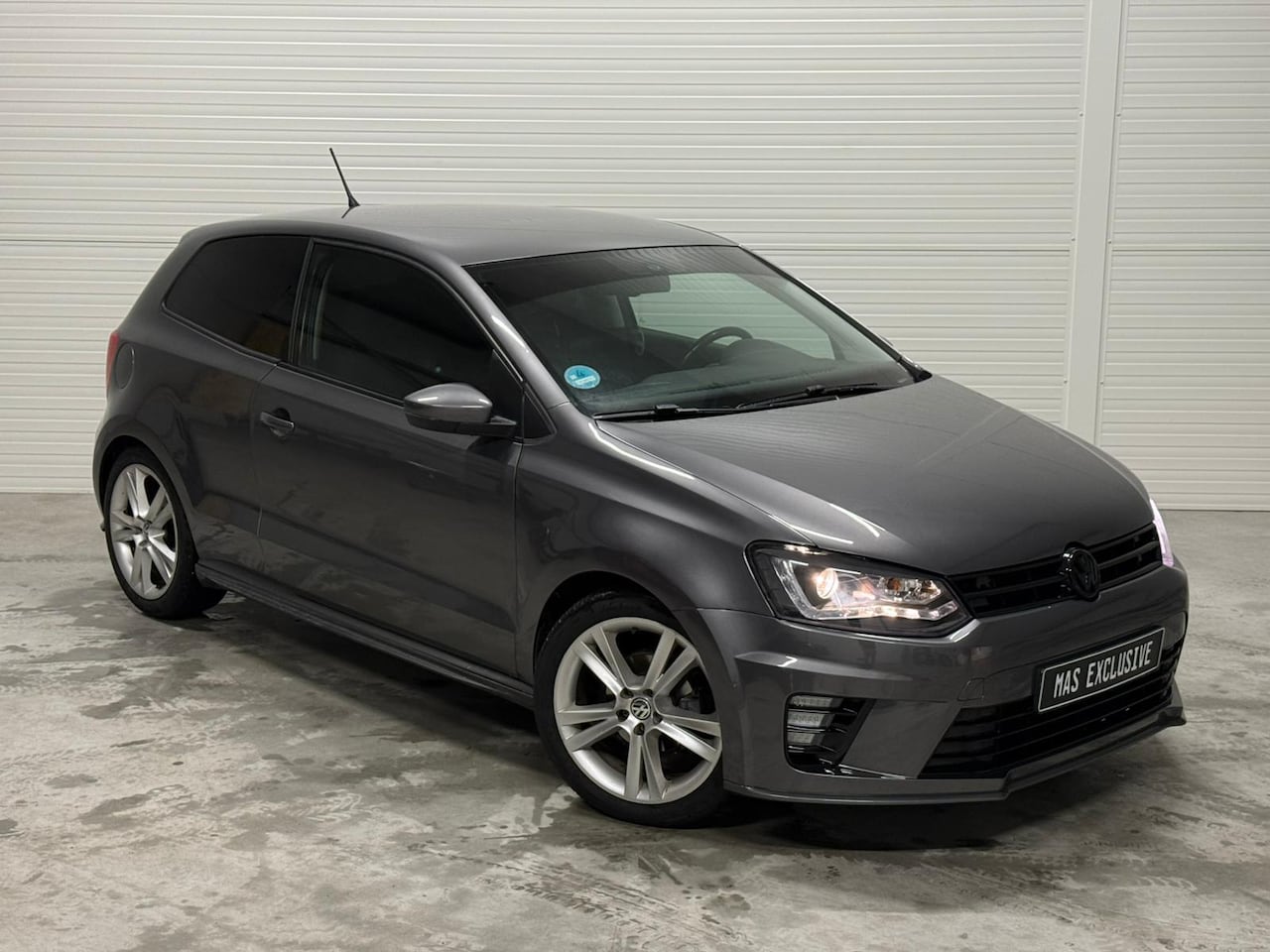 Volkswagen Polo - 1.2 TSI BlueMotion R-Line uitgevoerd NAP - AutoWereld.nl