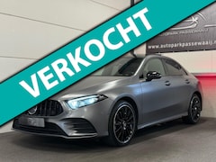 Mercedes-Benz A-klasse - 250e AMG Pano, Cruise Control, Apple Carplay, Sfeerverlichting, Magno Grijs, Stoelverwarmi