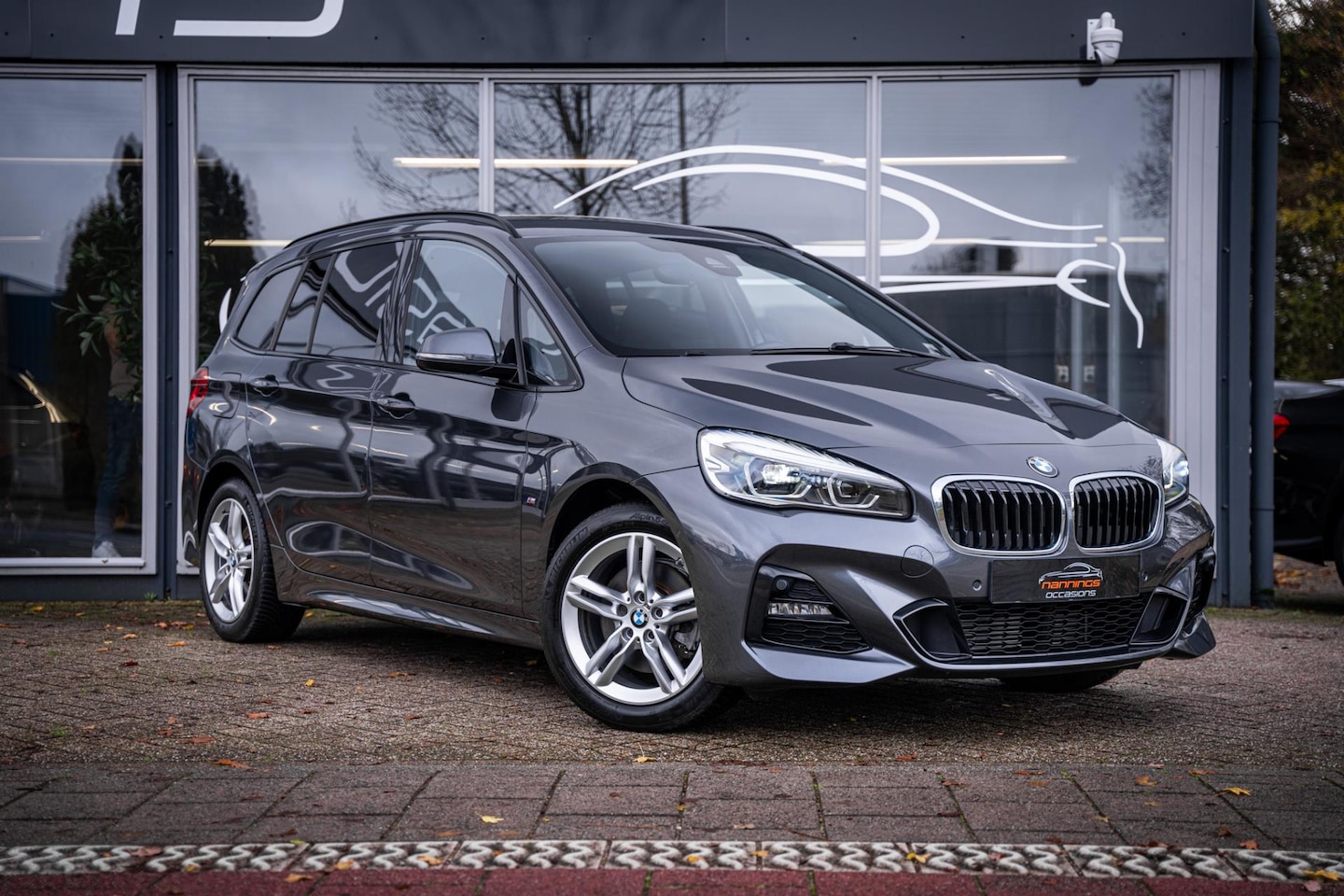 BMW 2-serie Gran Tourer - 218i 7p. Executive Launch Edition|M-Sport|Alcantara|Trekhaak|Cruise|Camera - AutoWereld.nl