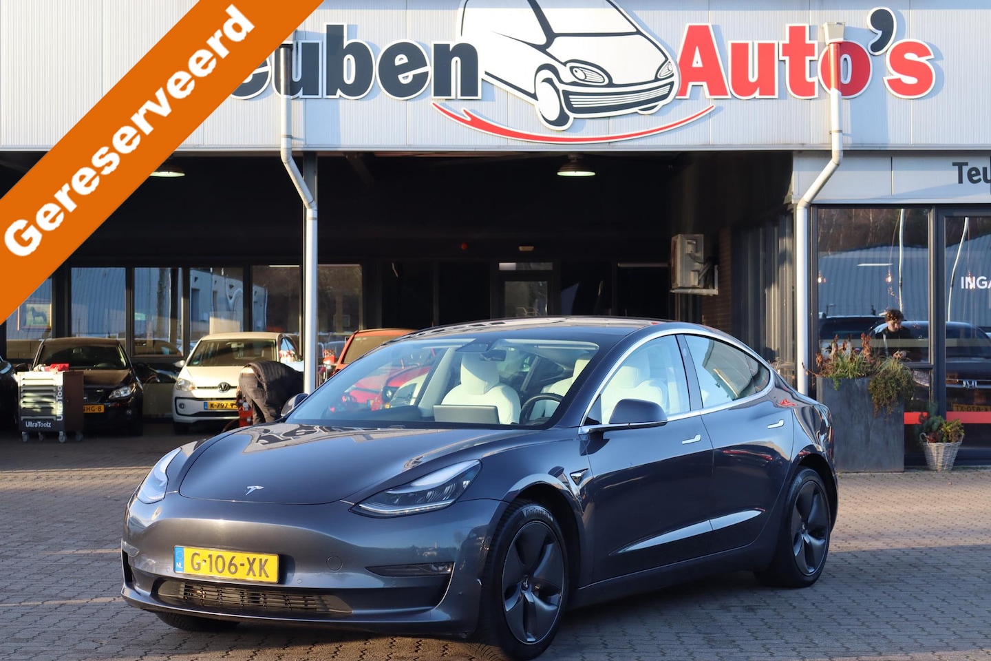 Tesla Model 3 - Long Range RWD Long Range AWD 75 kWh 87,2% SOH, BTW Auto, Wit lederen interieur, Trekhaak, BTW Auto - AutoWereld.nl
