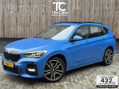 BMW X1 - xDrive25e M-sport Automaat | Panoramadak | Leren bekleding | Stoelverwarming | LED verlich