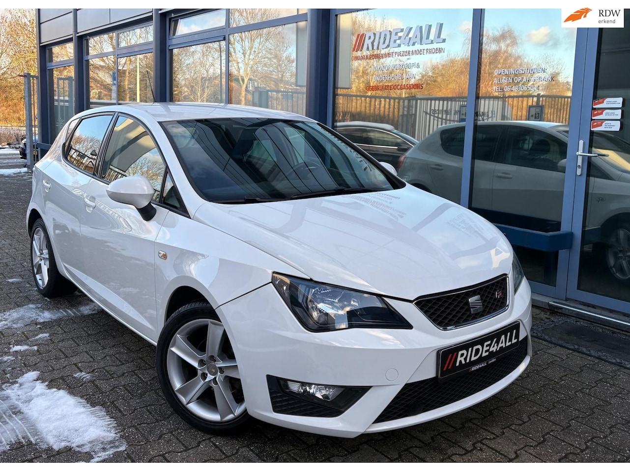SEAT Ibiza - 1.2 TSI FR/CRUISE/AIRCO/5DRS - AutoWereld.nl