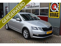 Skoda Octavia Combi - 1.0 TSI Greentech Business Edition O.a: PDC, Carplay, Navi, Clima, Cruise, Stoelverw, Etc.