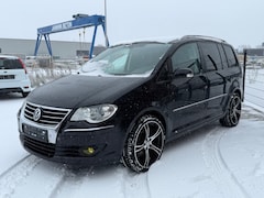 Volkswagen Touran - 1.4 tsi 140 pk HIGHLINE /19 inch /SCHUIFDAK
