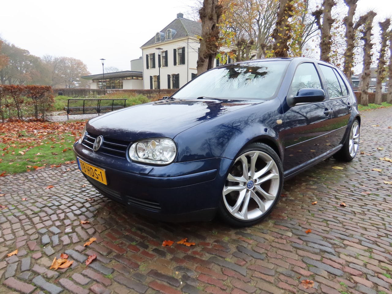 Volkswagen Golf - 2.3 V5 Highline 150 PK Recaro Leren Sportinterieur Climatecontrol Stoelverwarming 18 Inch - AutoWereld.nl
