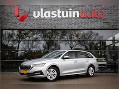 Skoda Octavia Combi - 1.0 e-TSI Business Edition , Virtual cockpit, Carplay, Cruise, PDC,