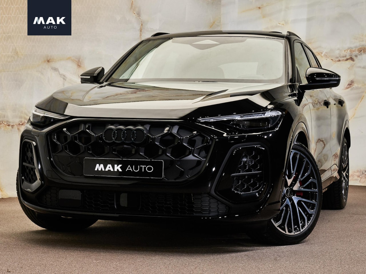 Audi Q5 - E-Hybrid Quattro S Edition Competition, B&O, pano, trk. haak, 21", luchtv., matrix-LED, OL - AutoWereld.nl