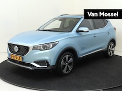 MG ZS - EV EV Luxury 45 kWh | Afneembare trekhaak | Getinte achterruiten | Allseasonbanden