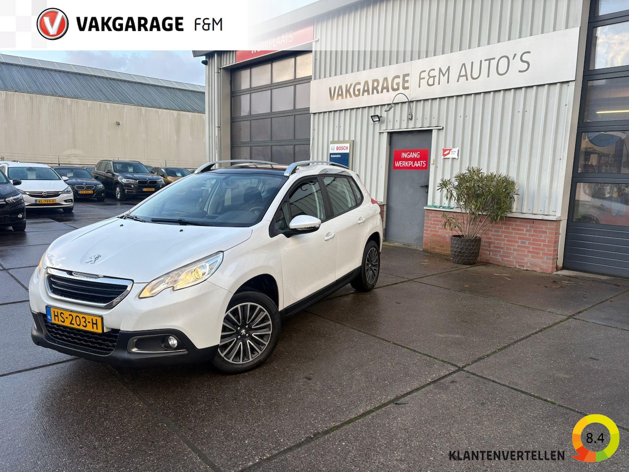 Peugeot 2008 - 1.2 PureTech Active Airco, PDC achter, Pano, trekhaak - AutoWereld.nl