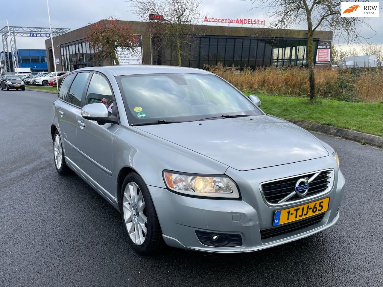 Volvo V50 - 1.6 D2 S/S Summum 1.6 D2 S/S Summum, Trekhaak, Navi, Pdc, Leder, Stoelverw, Cruise/Climate control! - AutoWereld.nl