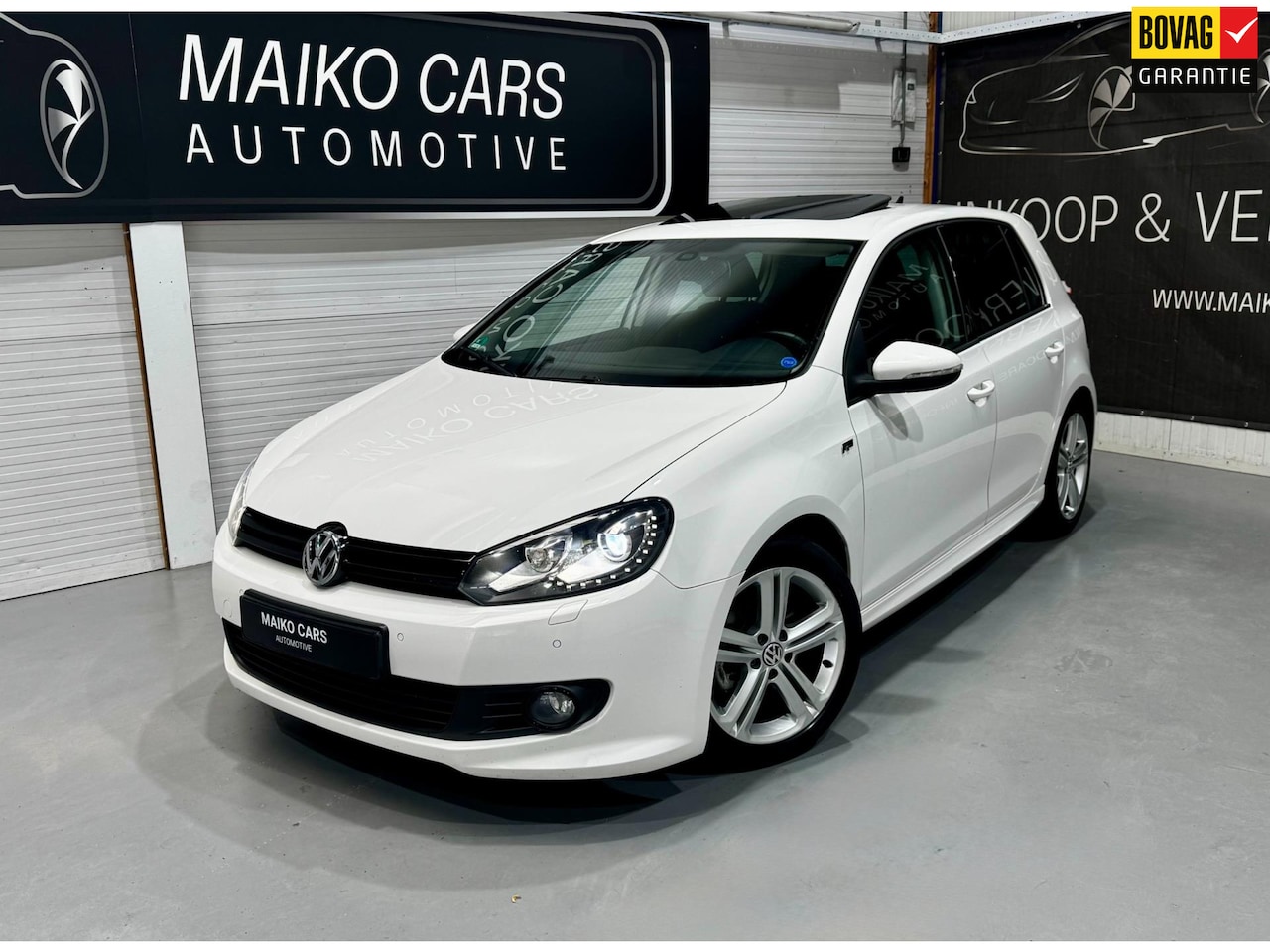 Volkswagen Golf - 1.4 TSI R-Line Edition Panoramadak led - AutoWereld.nl