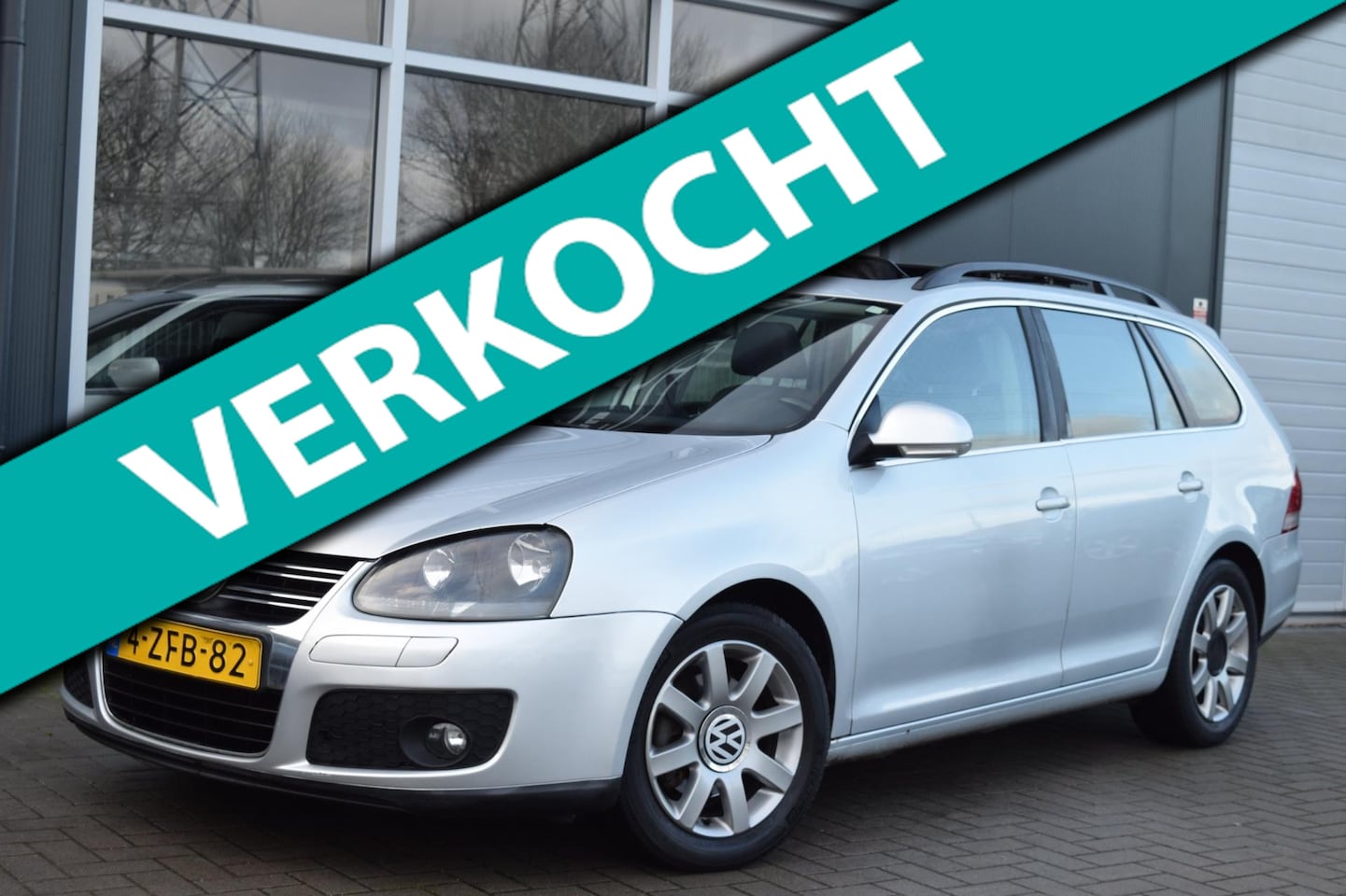 Volkswagen Golf Variant - 1.4 TSI Comfortl Business | Automaat | Pano | APK 12-2026 - AutoWereld.nl