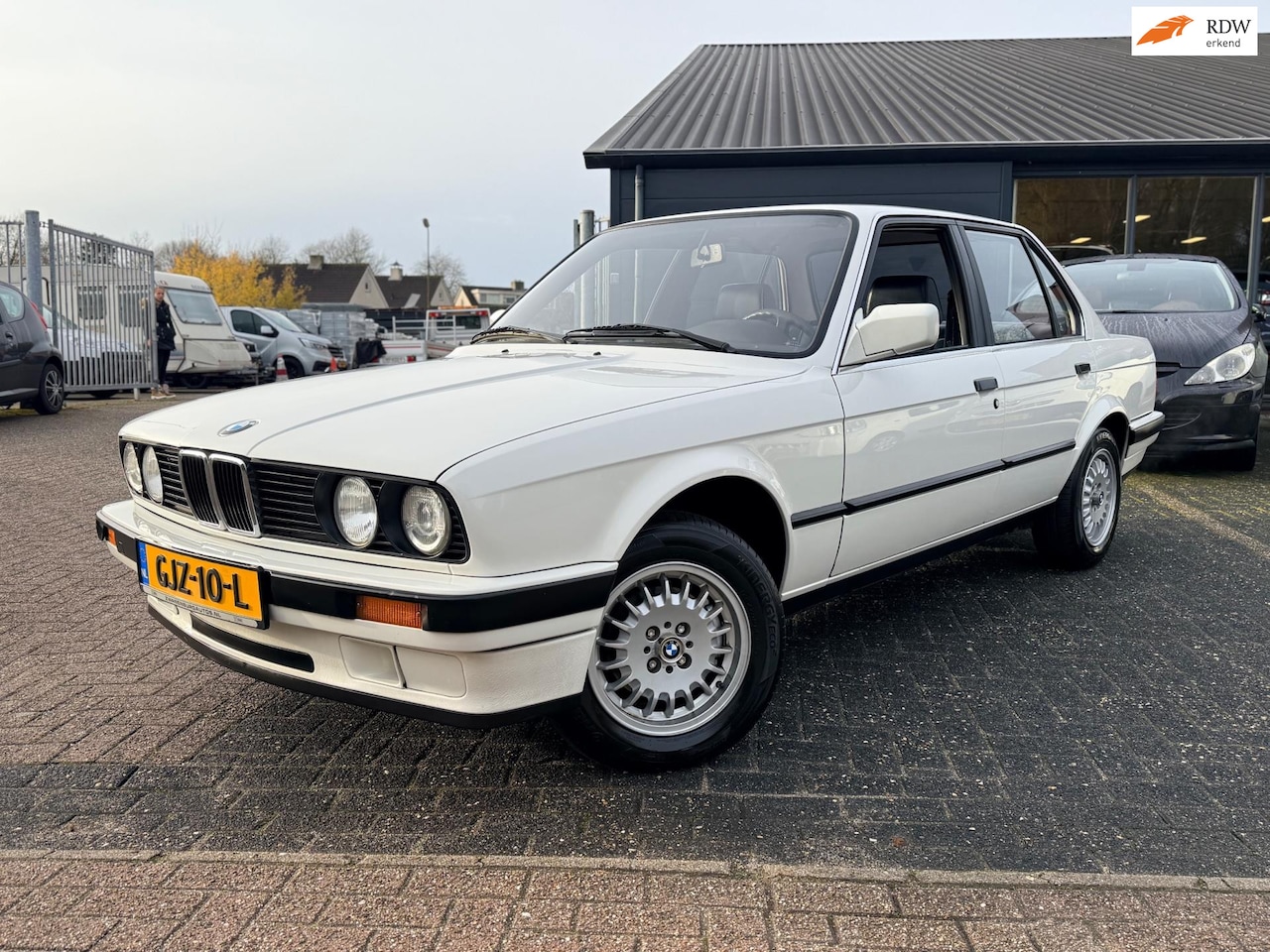 BMW 3-serie - 316i*Automaat*Perfecte Staat*Leer*Onderhoud Historie!!! - AutoWereld.nl