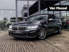 BMW 5-serie - M550i xDrive High Executive | HARMAN KARDON | COMFORT ACCES | LASER LIGHT | 20 INCH | SCHU