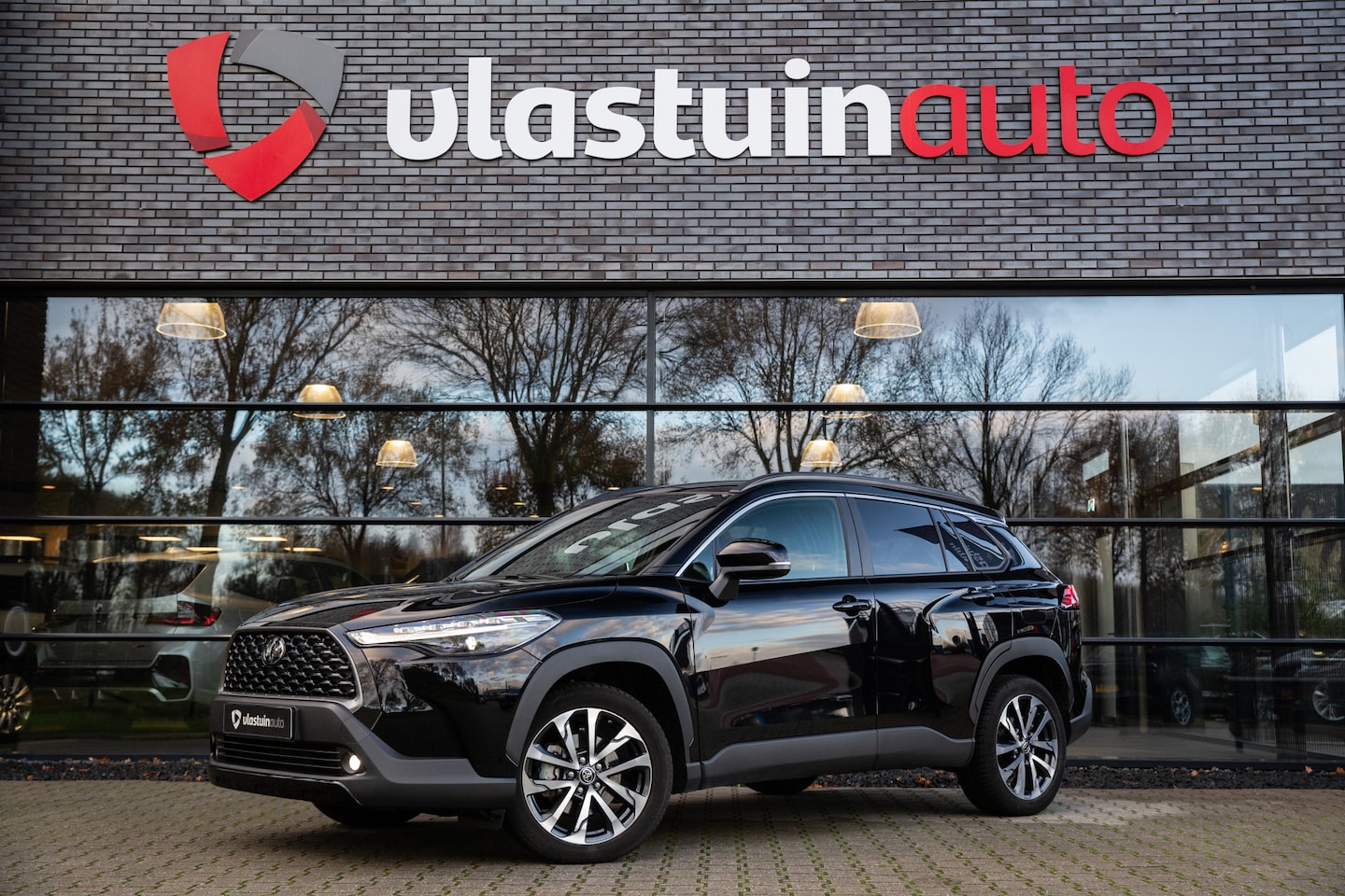 Toyota Corolla Cross - Hybrid 140 Style | Adap. cruise, Keyless entry, - AutoWereld.nl