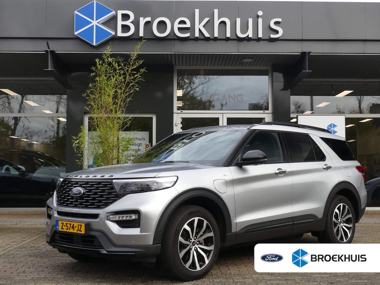 Ford Explorer - 3.0 V6 EcoBoost PHEV ST-Line | Achterbank verwarmd | Apple Carplay/Android Auto | Audio in - AutoWereld.nl