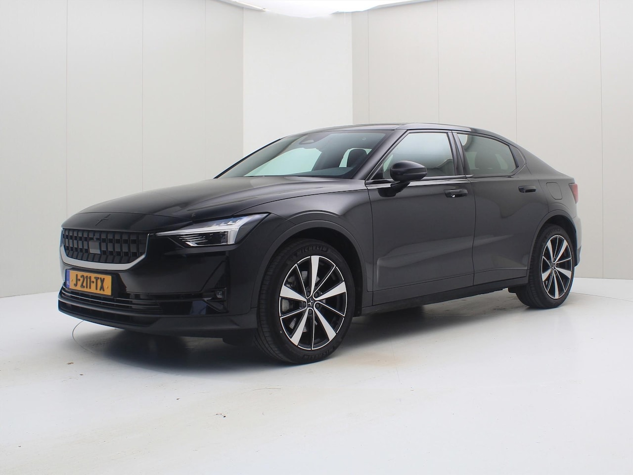 Polestar 2 - Long Range Dual Motor 408PK 78kWh 94% SoH [ PILOT PLUS+19 INCH+CARPLAY+CAMERA+STOELVERWARM - AutoWereld.nl