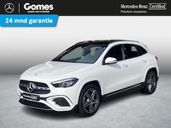 Mercedes-Benz GLA-Klasse - GLA 250 e AMG | Panoramadak | Keyless Entry | Stoelverwarming | Sfeerverlichting