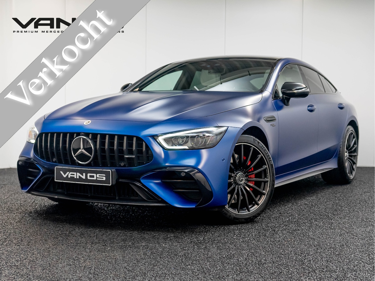 Mercedes-Benz AMG GT 4-Door Coupe - AMG 43 4MATIC+ Premium Plus | Spectraalblauw Magno | Carbonpakket | Night | Nappa - AutoWereld.nl