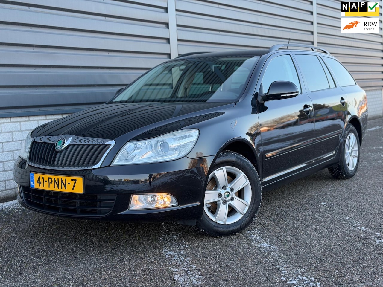 Skoda Octavia Combi - 1.2 TSI Ambition Business Line Cruise Navi NAP - AutoWereld.nl